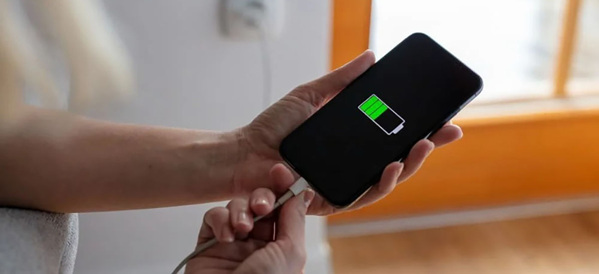 شارژ گوشی چقدر طول می کشد ؟هر انچه باید بدانید 1 شارژ گوشی چقدر طول می کشد ؟هر انچه باید بدانید