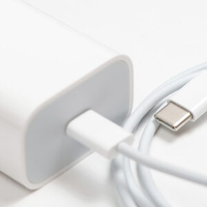 چگونه بهترین شارژر USB-C اپل را انتخاب کنیم